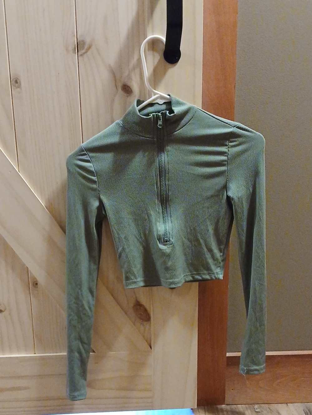 SHEIN Olive Green Ribbed Half-Zip Cropped Long Sleeve Top